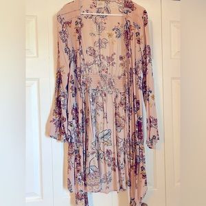 Women’s Knox Rose Cardigan, Size Large, Super Feminine and Romantic - Boho Vibe